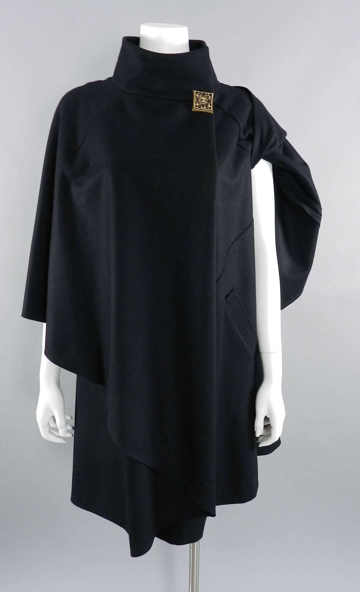 Women's Chanel 11A Byzantine Collection Runway Black Cape