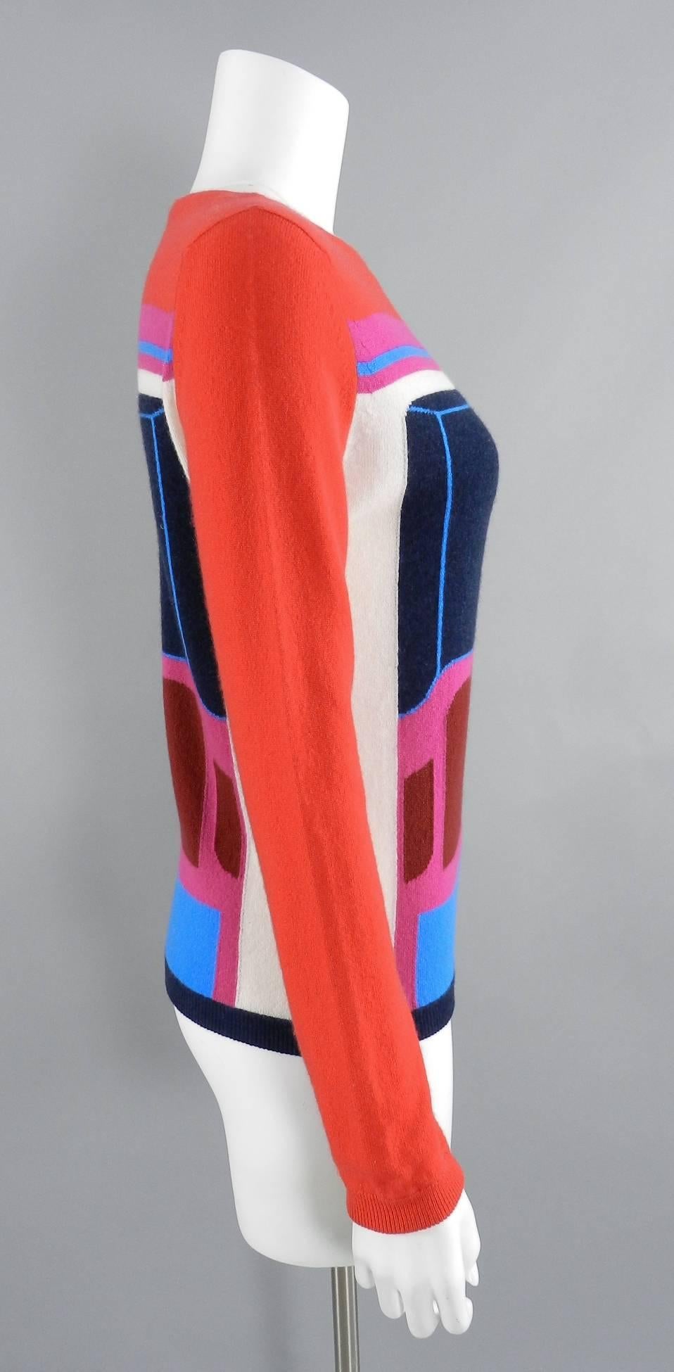 Hermes Red and Blue Color Block Cashmere Sweater In Excellent Condition In Toronto, ON