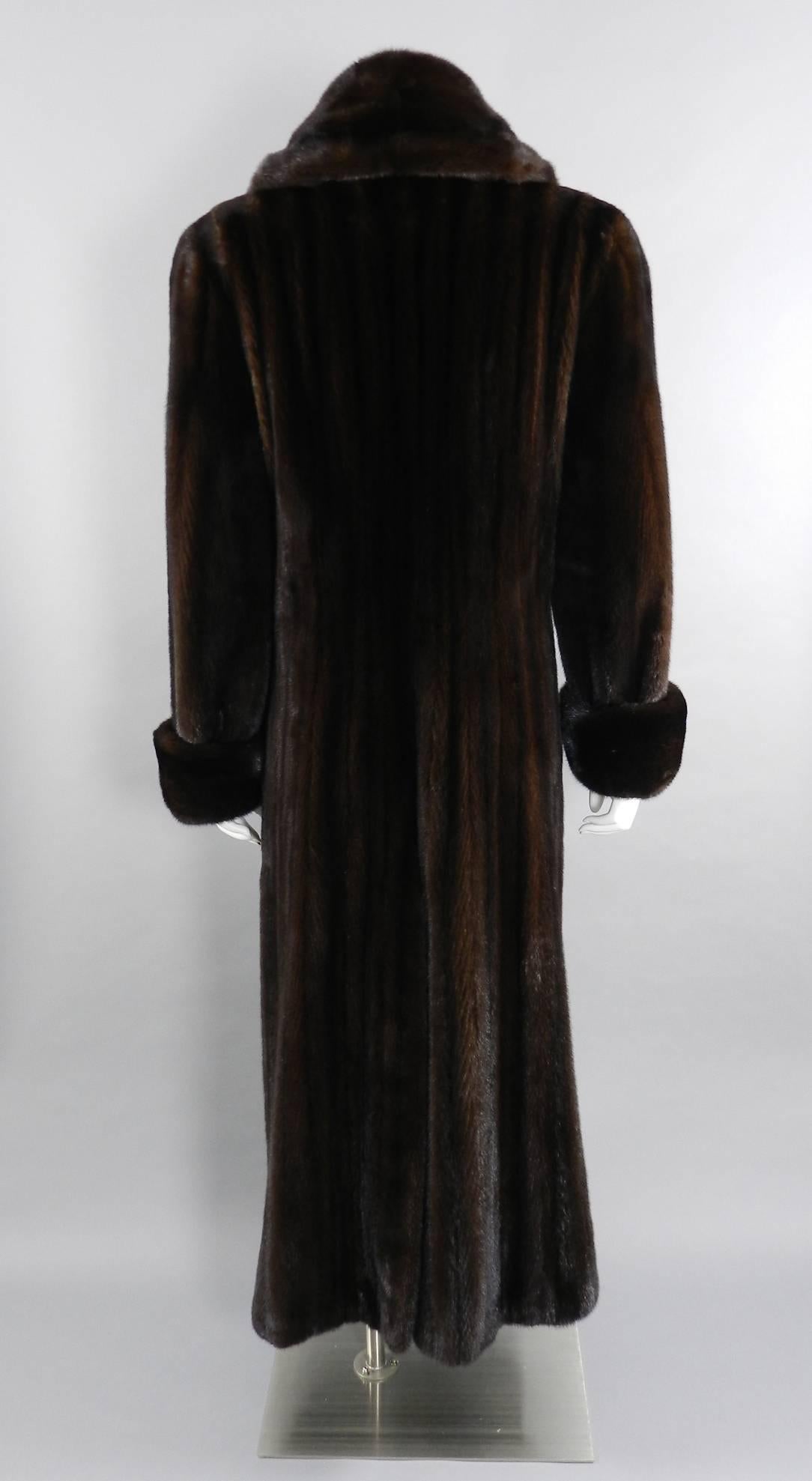 Carolina Herrera New York Dark Brown Mink Long Fur Coat In Excellent Condition In Toronto, ON
