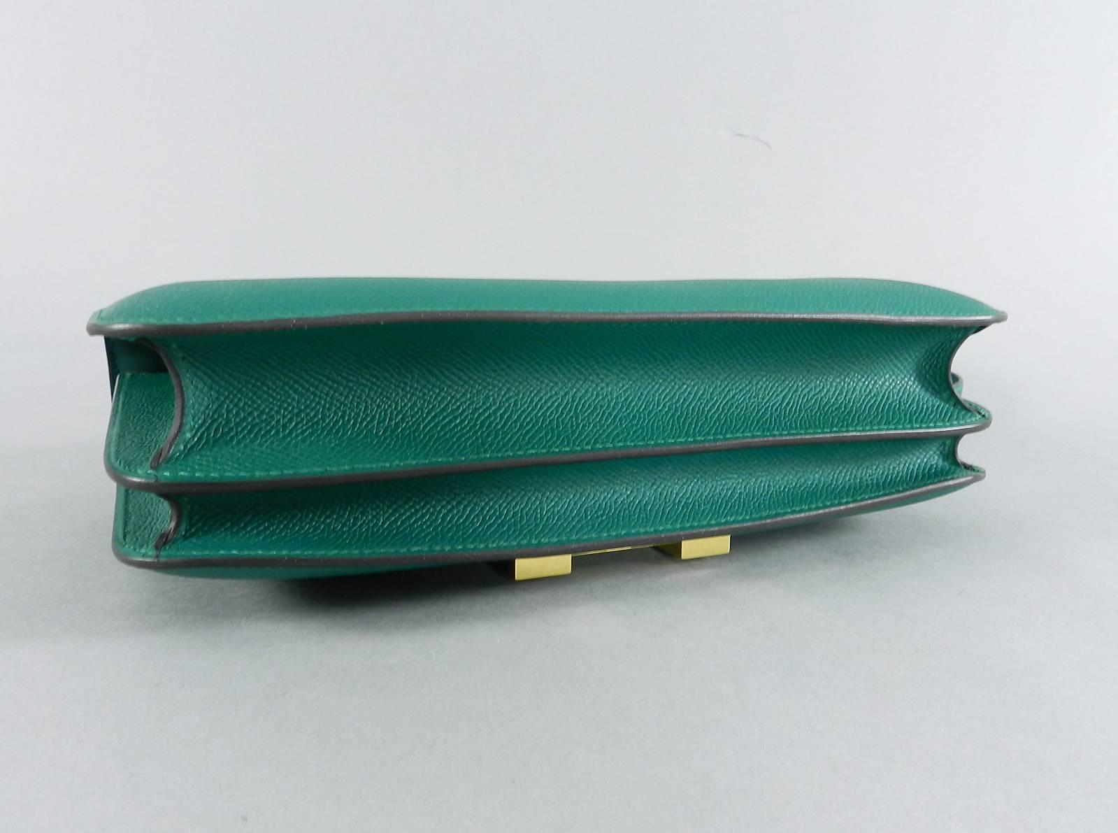 Hermes Constance Elan Bag Malachite Green Epsom Leather In Excellent Condition In Toronto, ON