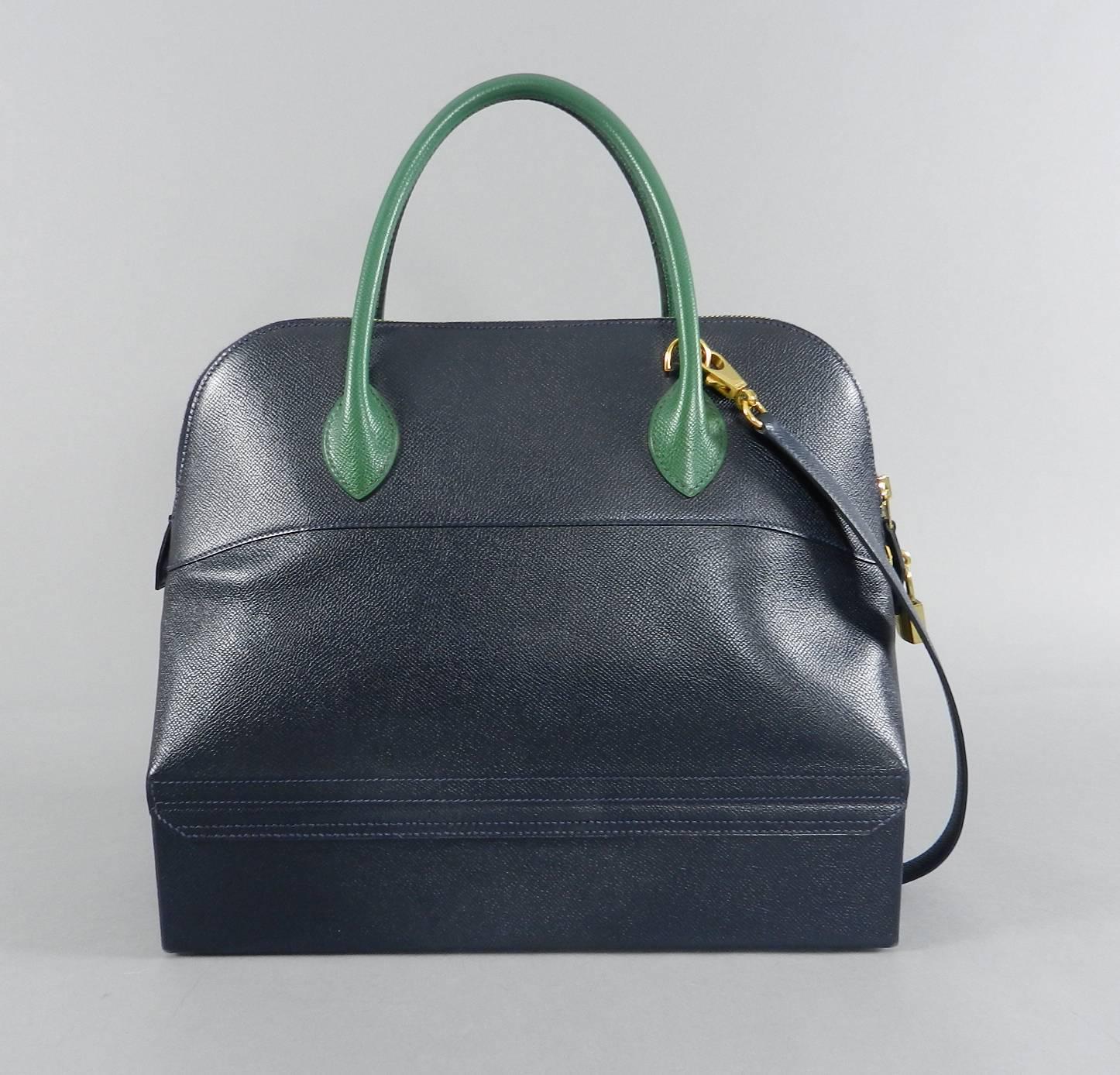Hermes Vintage Bolide MacPherson 34 Trunk Bag Bicolor Green and Navy In Excellent Condition In Toronto, ON