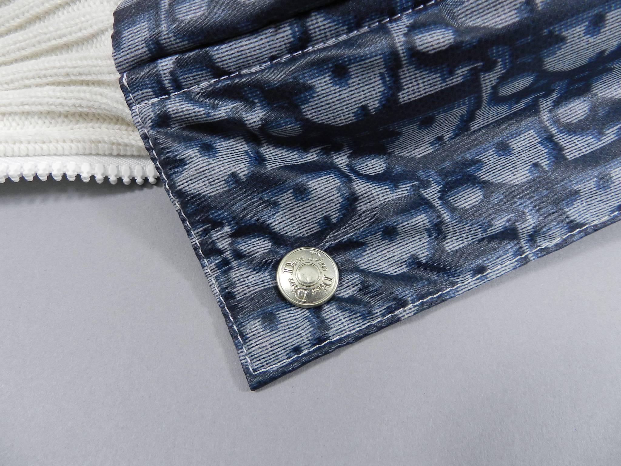 Christian Dior Fall 2004 blue monogam puffer ski jacket In Excellent Condition In Toronto, ON