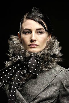 Gianfranco Ferre Fox fur and Feather Scarf