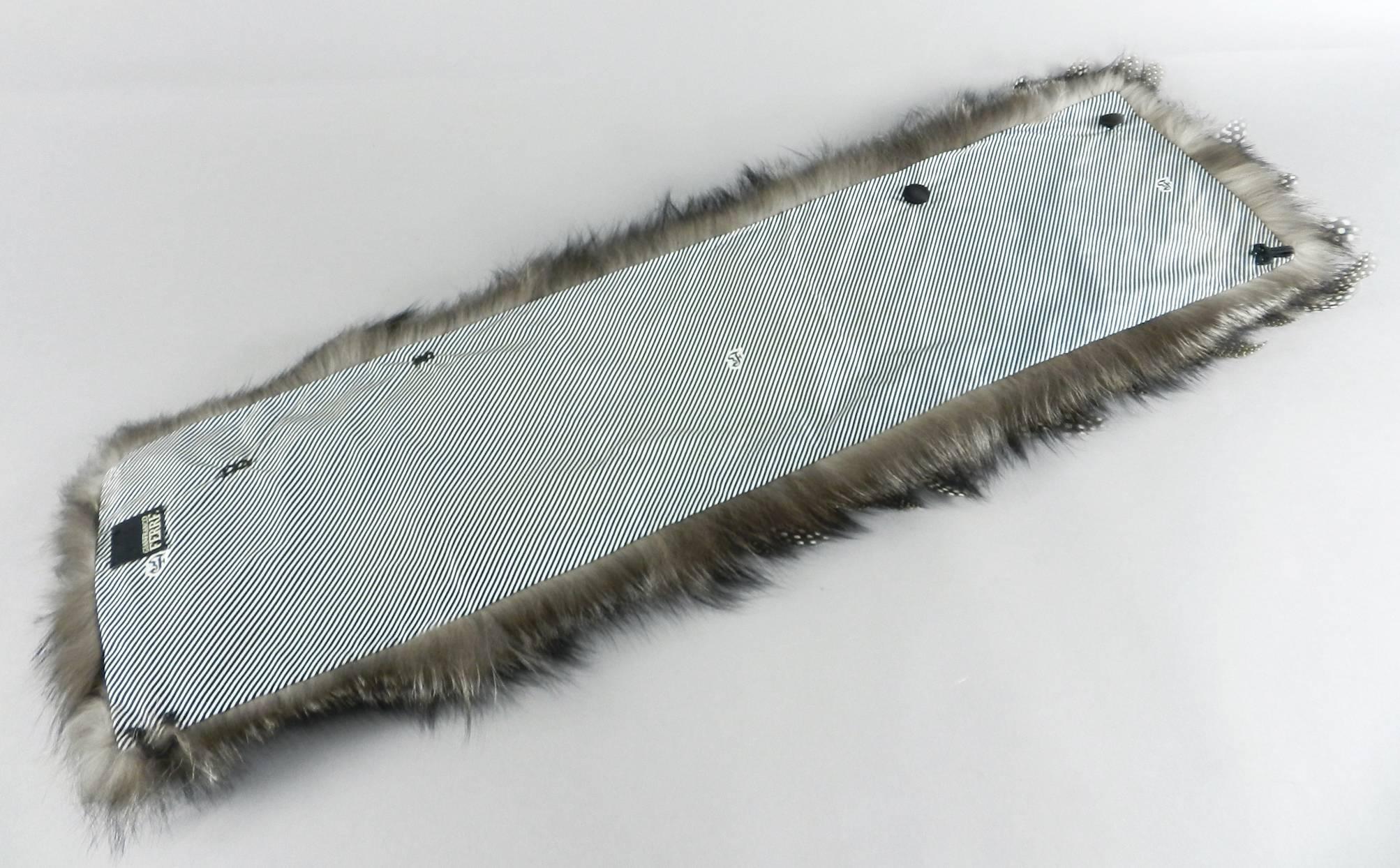 Gianfranco Ferre Fox fur and Feather Scarf 2