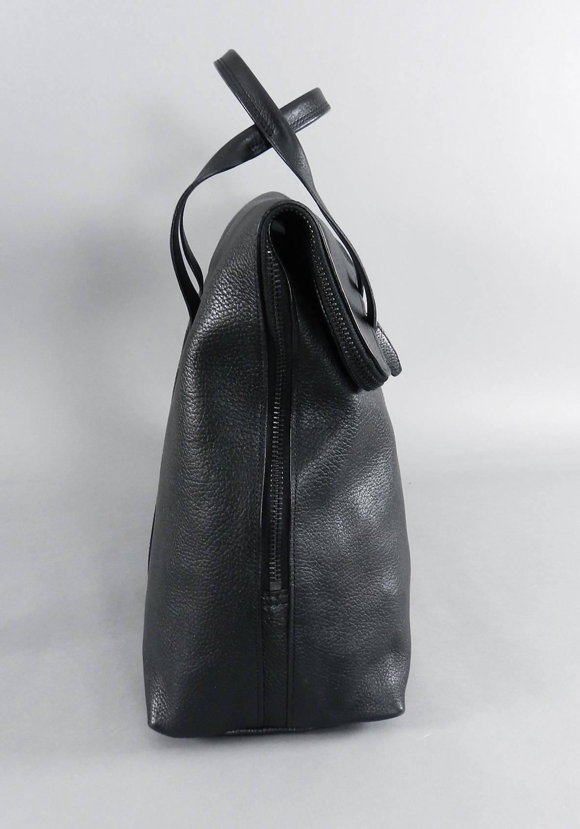Philip Lim 3.1 All Black Large 31 Hours Bag In Excellent Condition In Toronto, ON