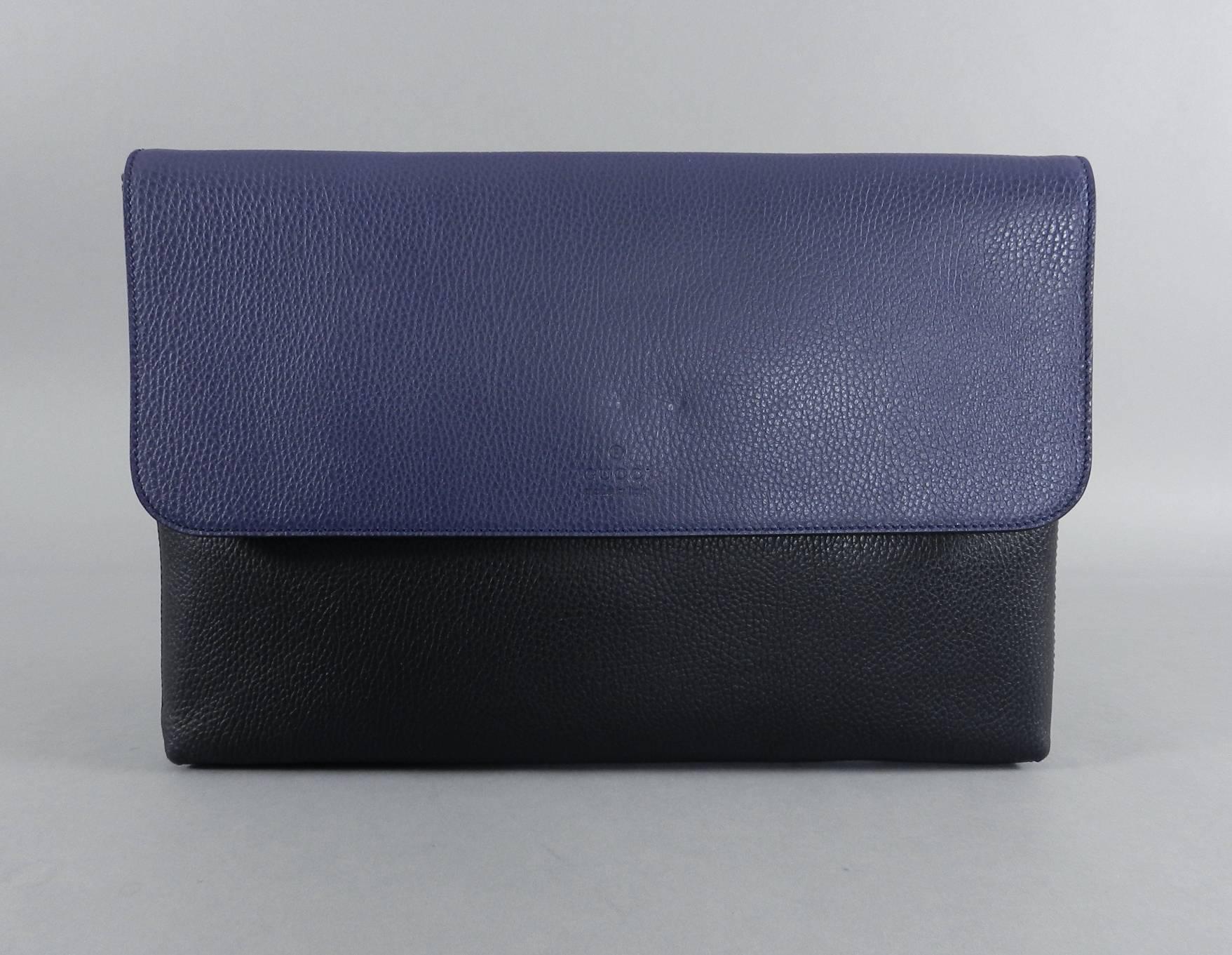 GUCCI Blue and Black Leather Laptop Computer Bag / Portfolio In New Condition In Toronto, ON