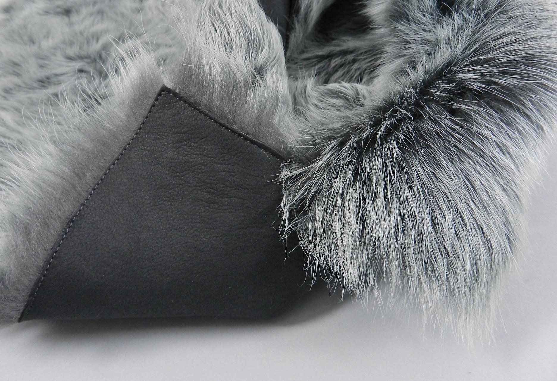 Akris Punto Grey Reversible Lambskin Shearling Fur Vest For Sale 3