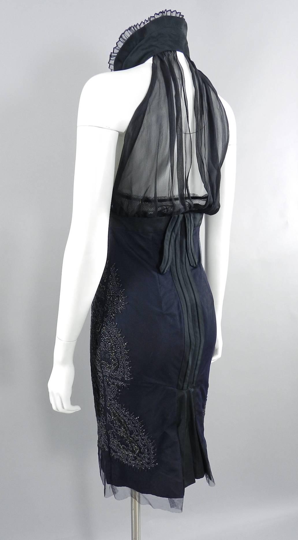 Gucci by Tom Ford runway Beaded Dress, A/W 2005  In Excellent Condition For Sale In Toronto, ON