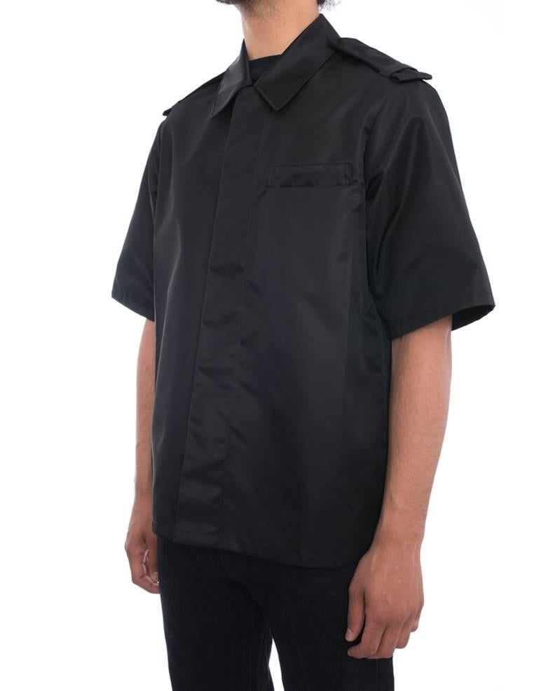 Prada Fall 2015 Black Nylon Short Sleeve Runway Jacket - M In Excellent Condition In Toronto, ON