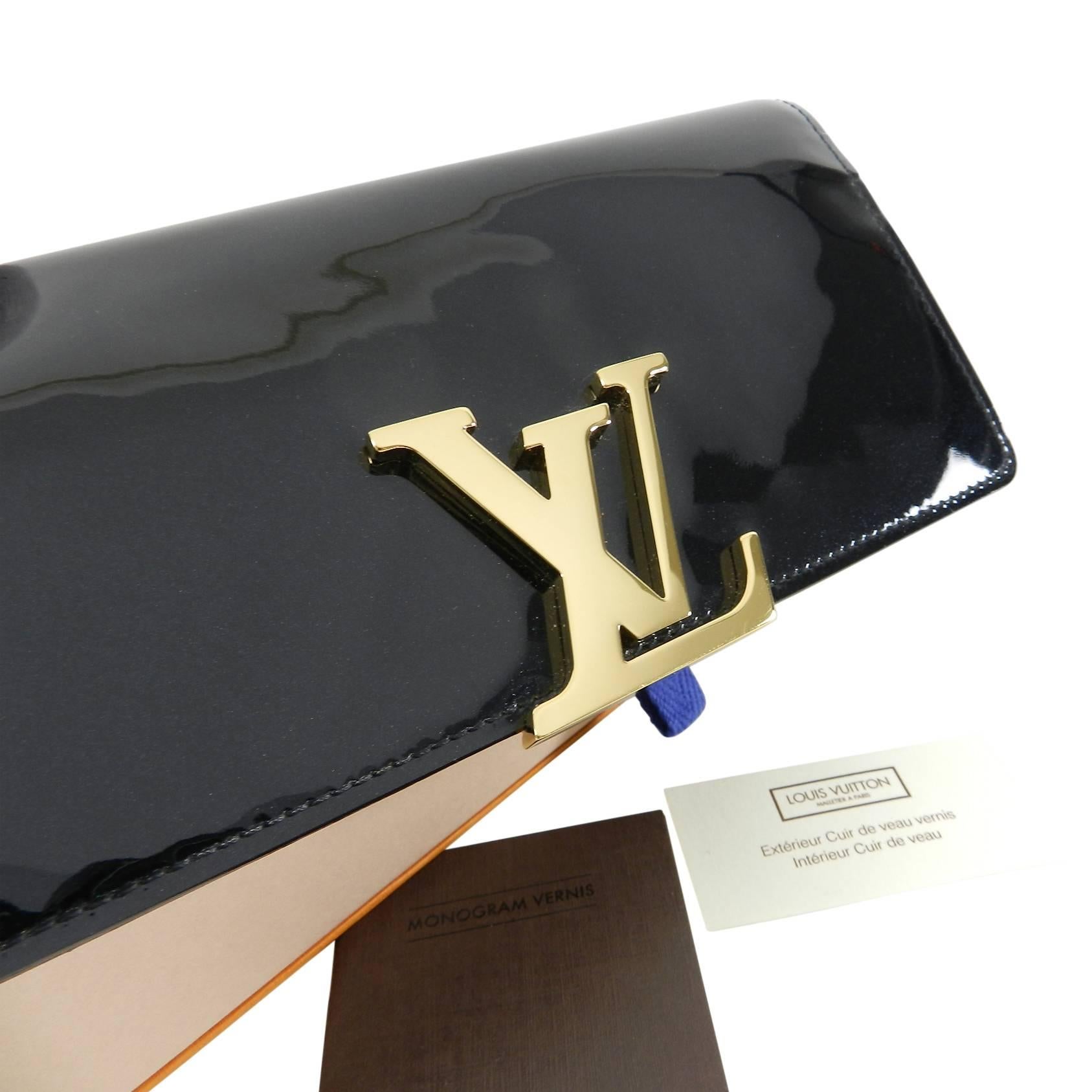 Louis Vuitton Gold-Tone LV Logo Black Vernis Louise Wallet 2