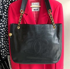 Chanel Vintage 1994 Caviar Leather Large CC Logo Tote Bag