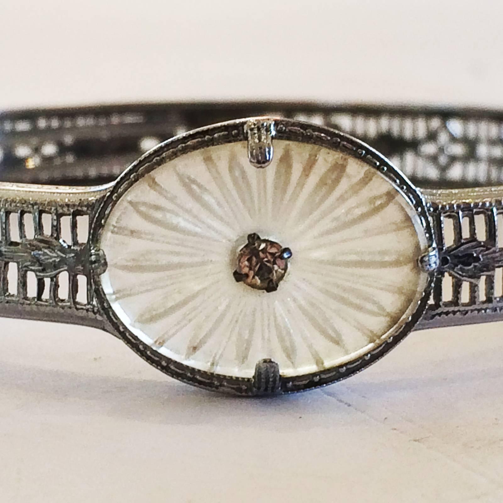 Art Deco Rhodium bracelet set with carved Camphor glass set wth a diamond In Excellent Condition In Daylesford, Victoria