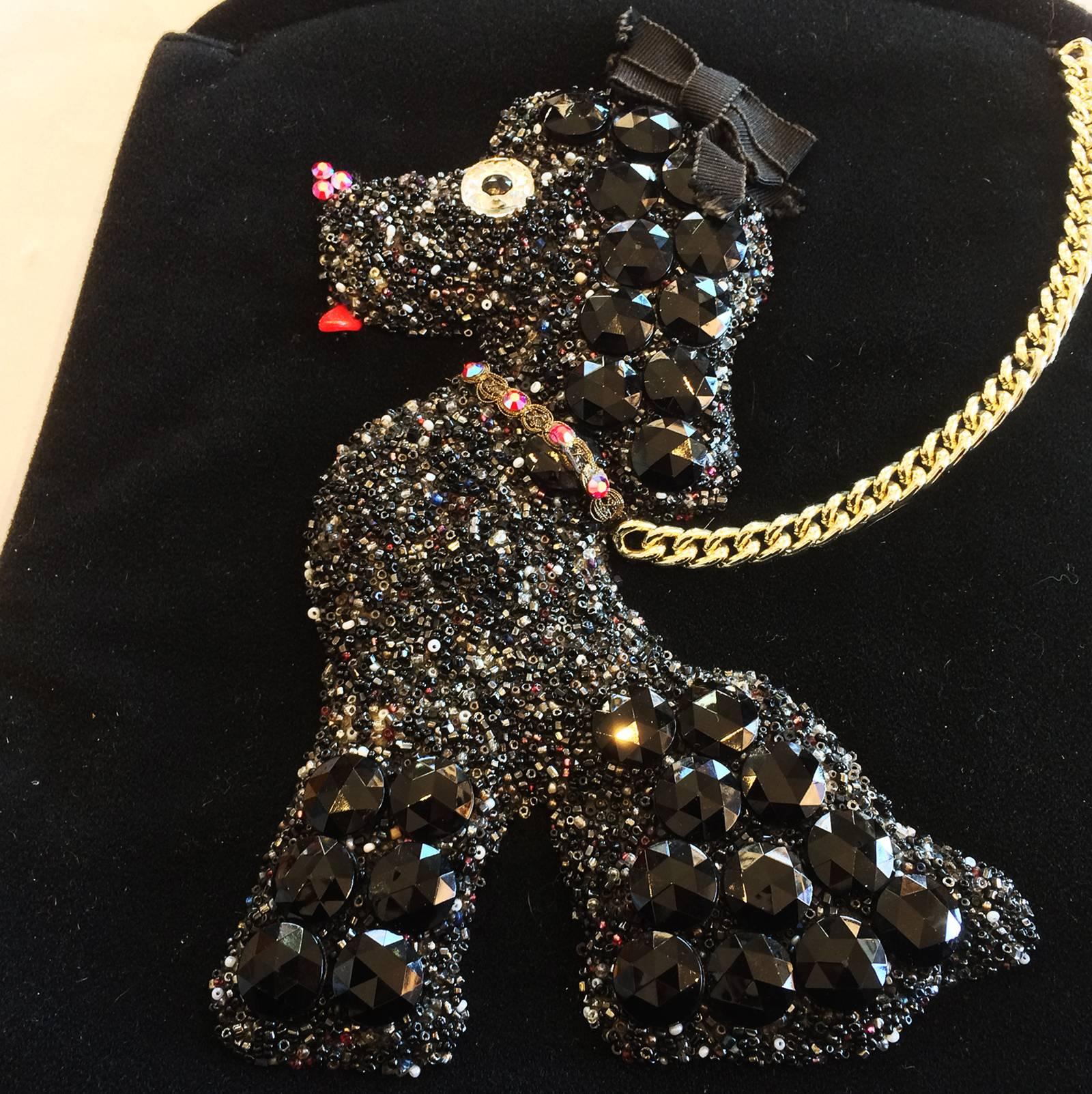 Art Deco Handbag by Soure’, of New York, with black velvet body, and fantastic Poodle to front, and gilt clasp that snaps shut. Main colours and details to the Poodle body varies, and there is never 2 exactly the same. This one is predominantly