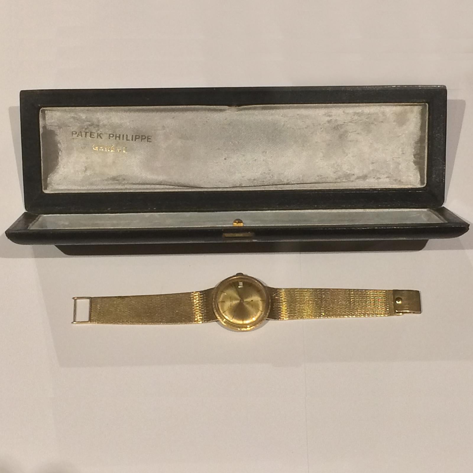 Modern Patek Philippe Yellow Gold Geneve Gold Dial Automatic Wristwatch
