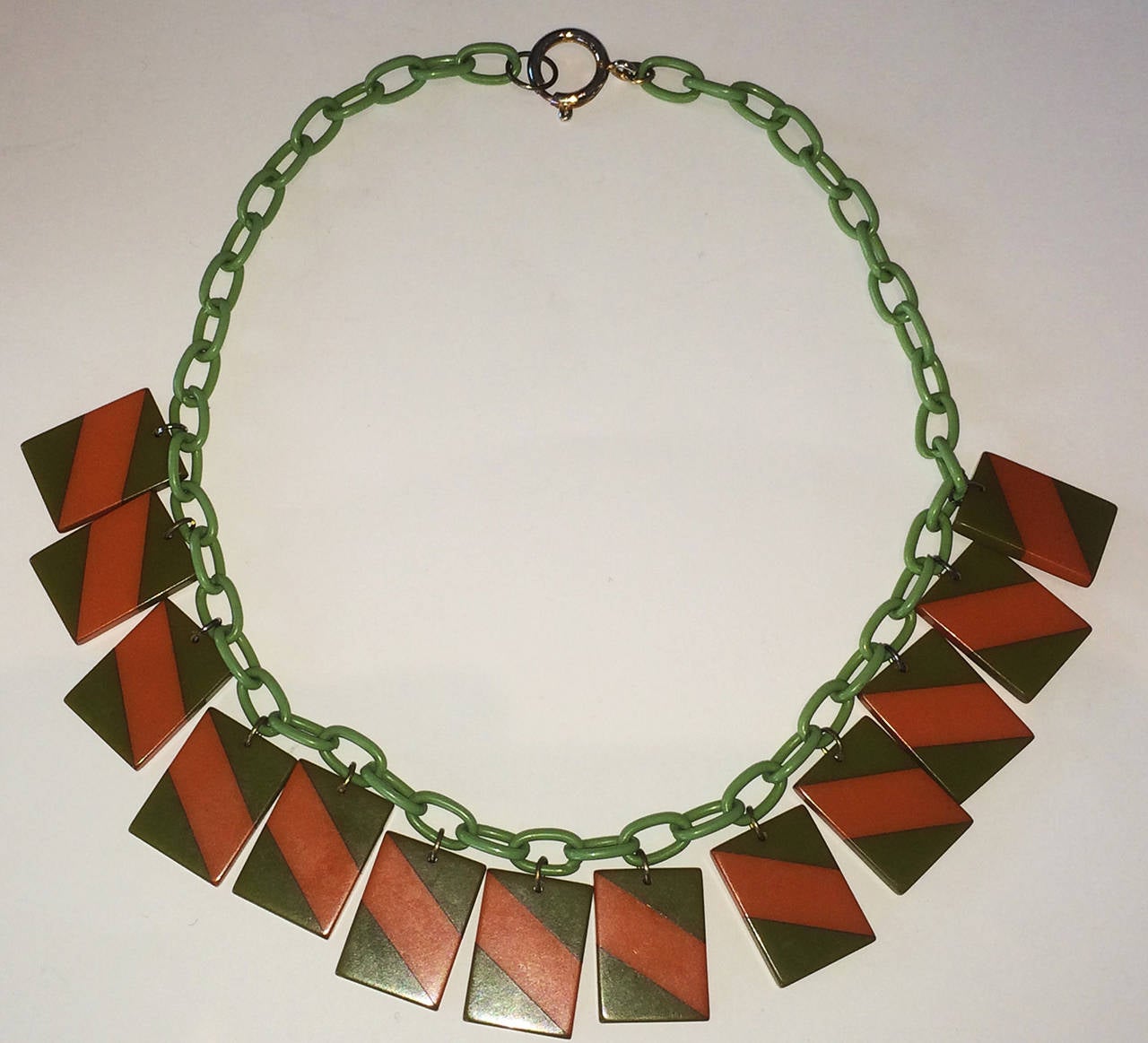 Rare Art Deco laminated bakelite and celluloid necklace In Excellent Condition In Daylesford, Victoria