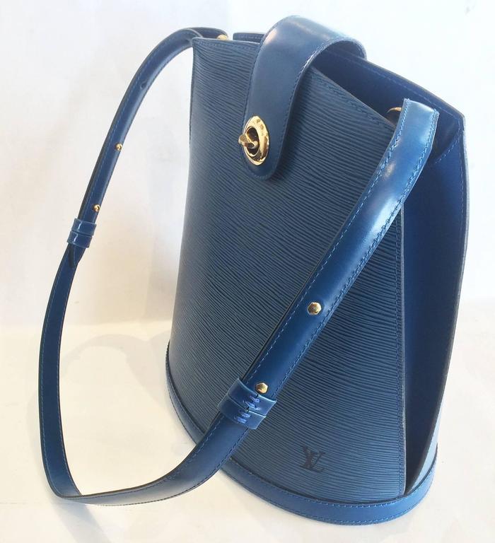 Louis Vuitton Black Epi Leather Soufflot Barrel Bag w. Detachable Baby Bag