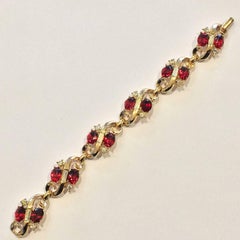 Mid Century Trifari bracelet designed by Alfred Phillipe