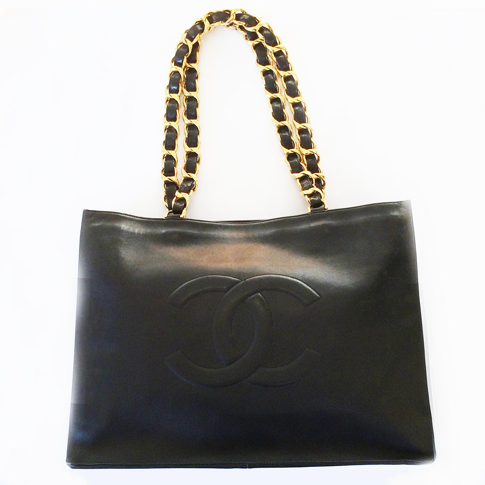 Women's Chanel Vintage Large Black Shopper Handbag Bag 