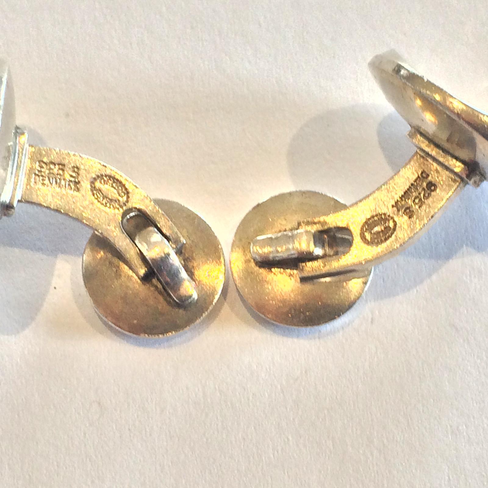 Georg Jensen Vintage Cufflinks, design No. “74 C”, by Nanna Ditzel. In perfect condition and clear Hallmarks, “925 S”, over “Denmark”, beside the standard Jensen mark of “GEORG”, over “JENSEN”, within a dotted ellipse, and on the reverse bar link,