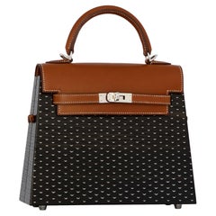 Hermes Kelly Pochette Handbag Limited Edition So Black at 1stDibs
