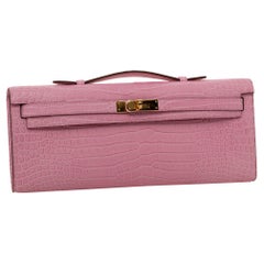 Hermès Kelly Cut Clutch Bubblegum Matte Porosus Krokodil Gold Hardware