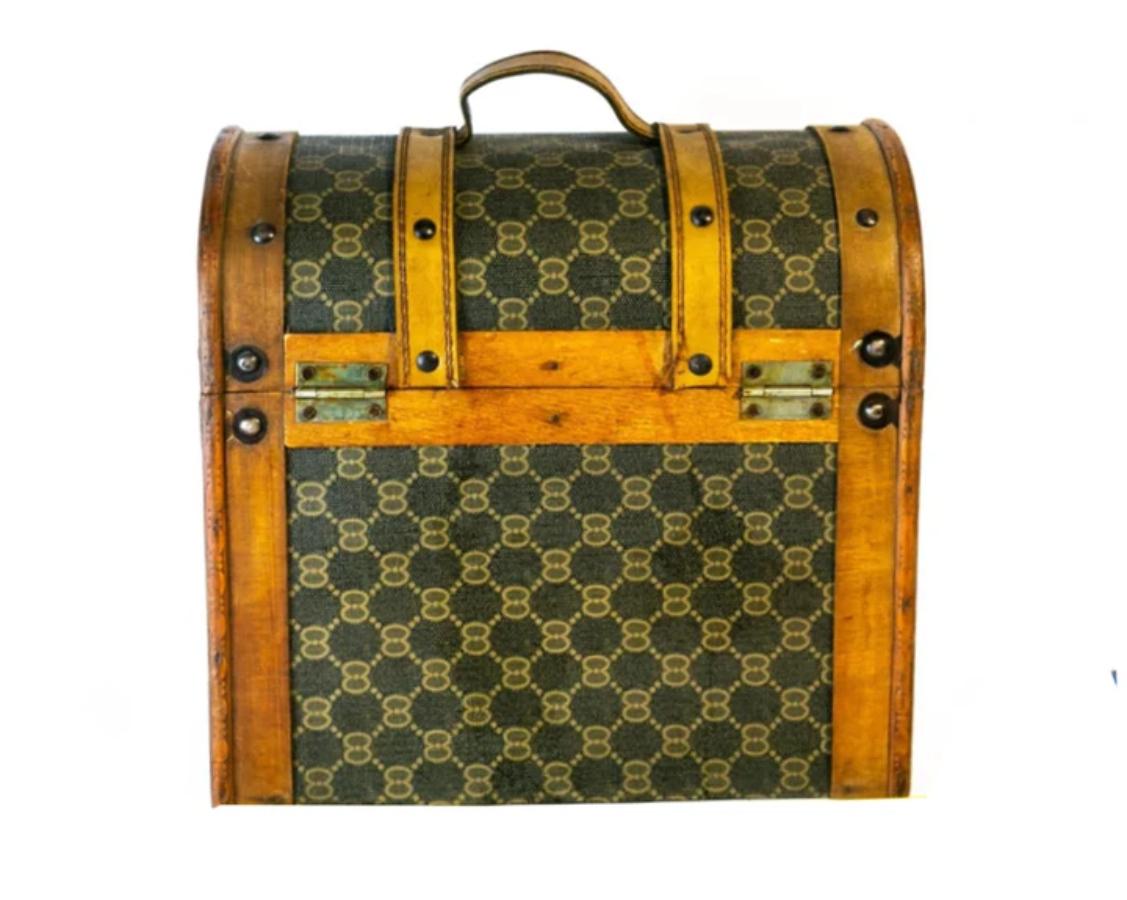 1950er 1960er GUCCI Dome Top Monogram Leder Wood Travel Trunk im Angebot 4