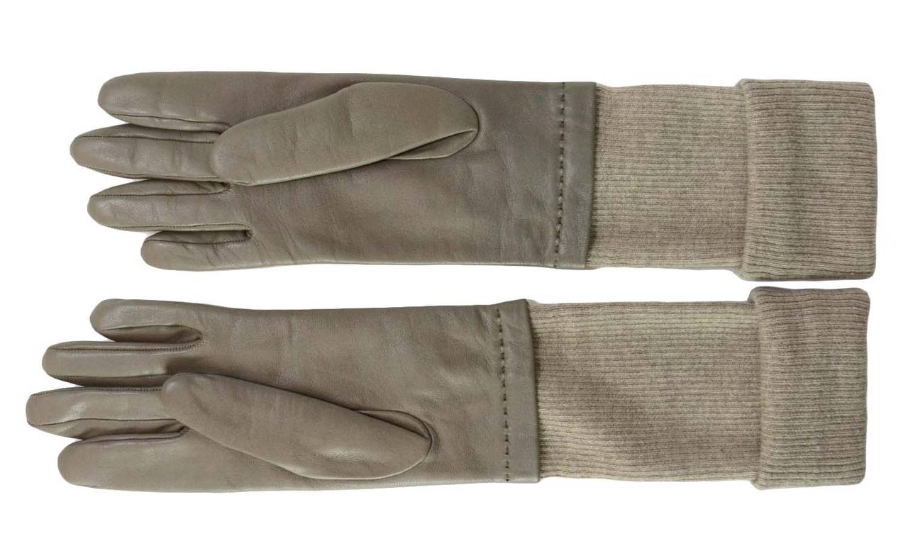 HERMES Grey Leather Gloves w/ Beige Cashmere Cuffs & H Zipper sz 6 In Excellent Condition In New York, NY
