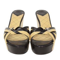 Chanel Beige/Black Leather Wedge Slides Sandal Shoes sz.35.5