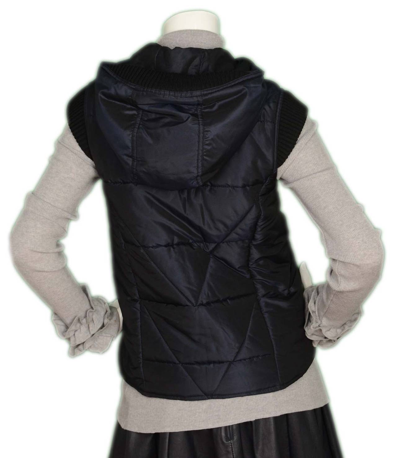 CHANEL Navy Silk Quilted Puffer Vest W/ Hood sz. 36 In Excellent Condition In New York, NY