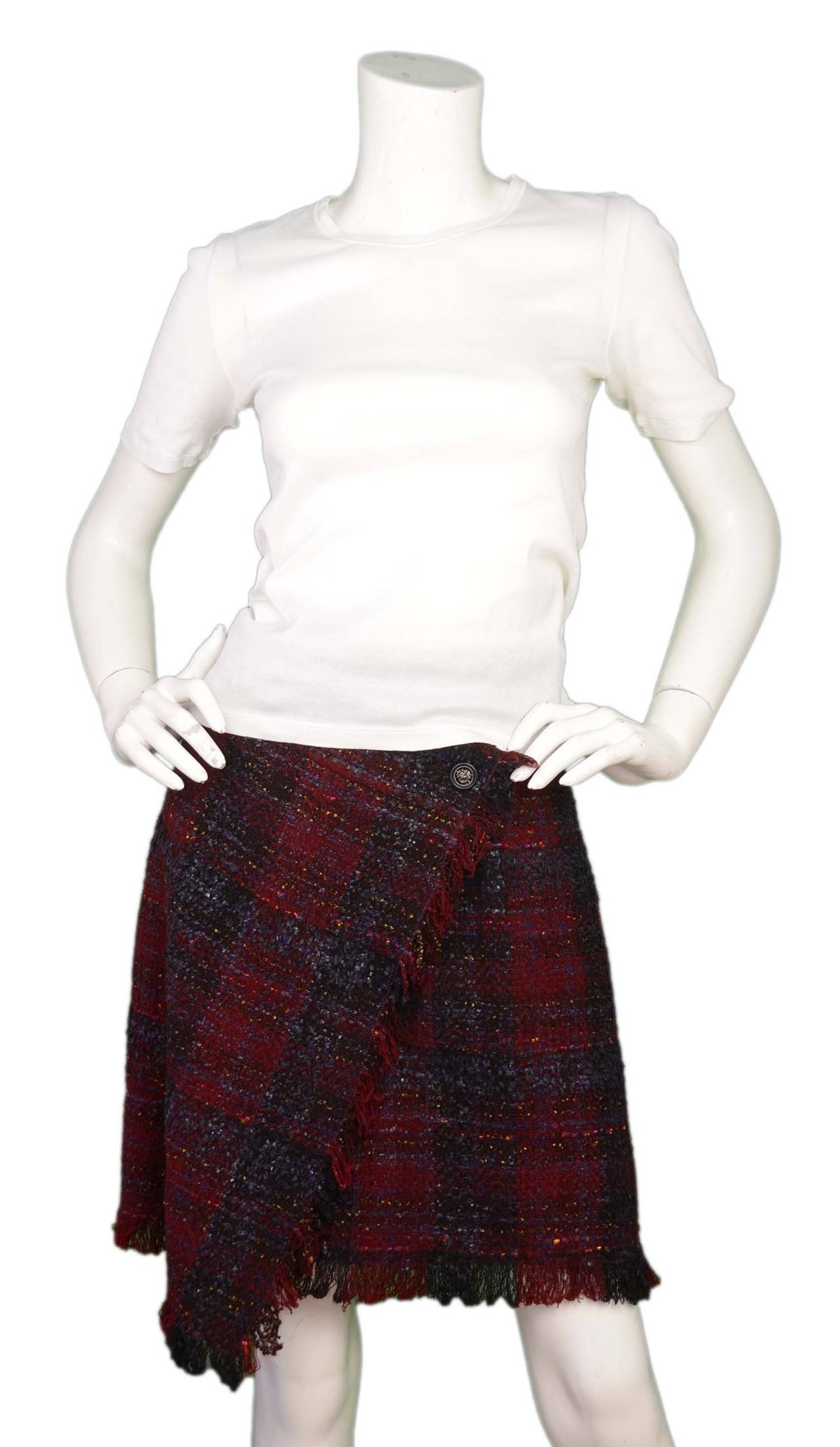 CHANEL Red/Blue Tweed Plaid Wrap Skirt w. Fringe Trim sz.38 1