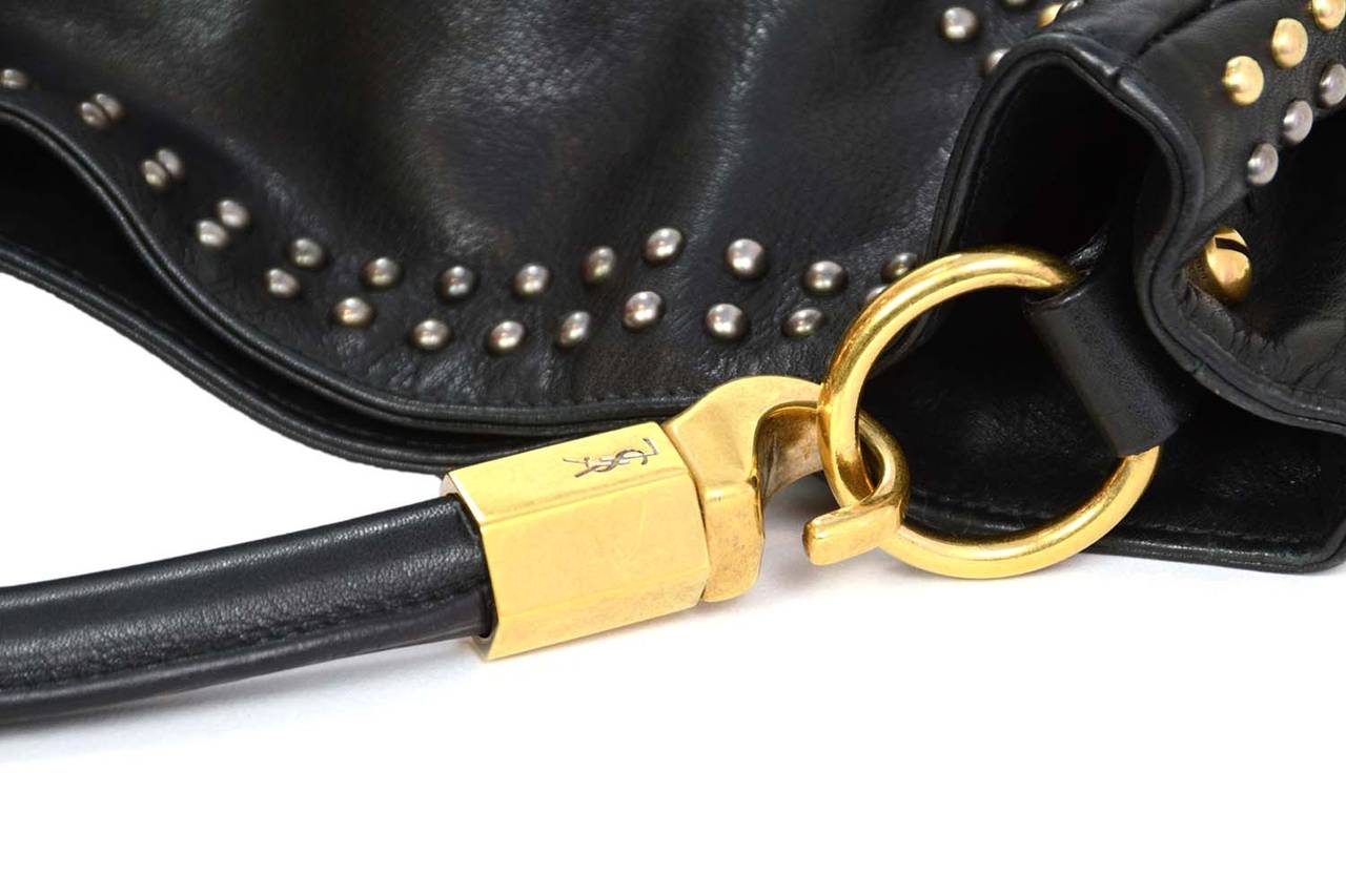 YSL YVES SAINT LAURENT Black Leather Roady Studded Hobo Bag rt. $2, 295 In Excellent Condition In New York, NY