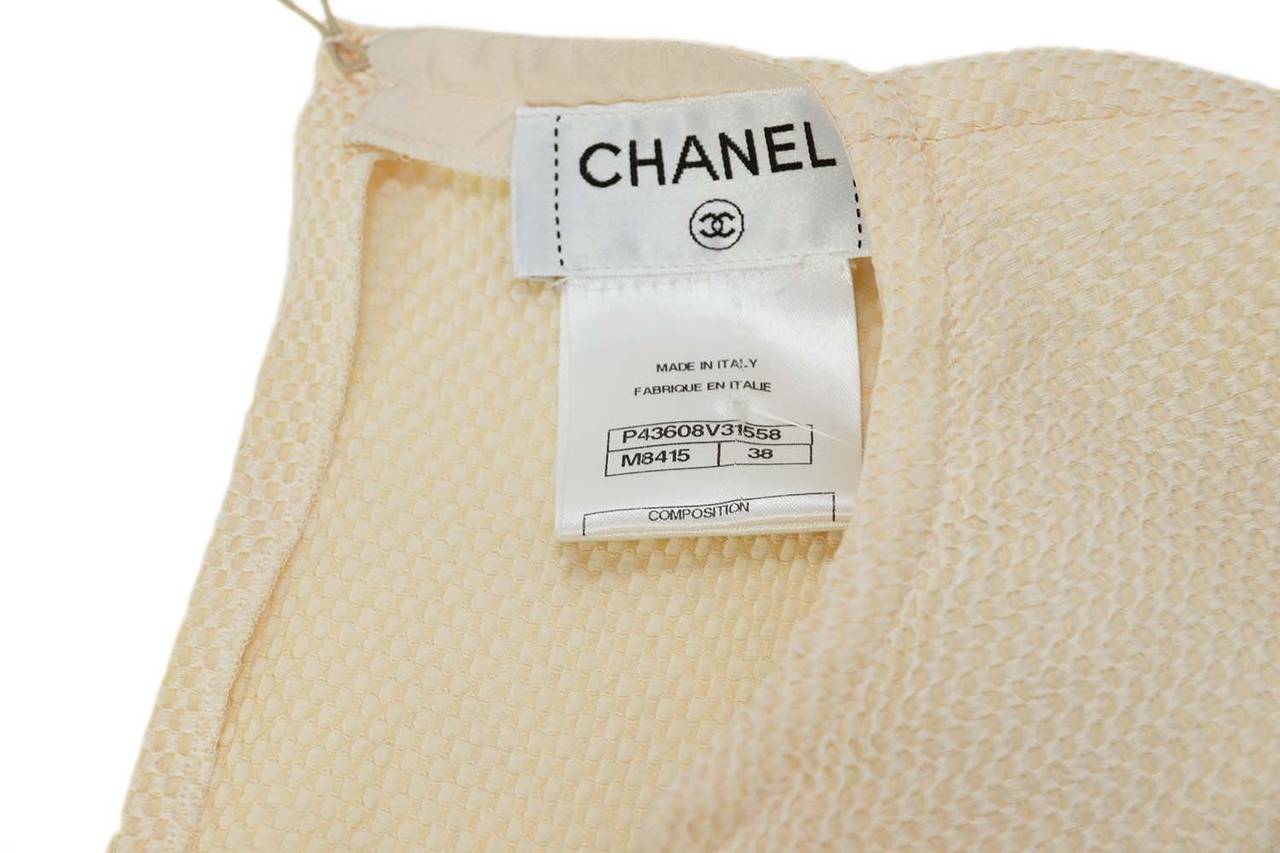 CHANEL Cream Waffle-Print Blouse with Pleated Sleeve Detail sz 38 2