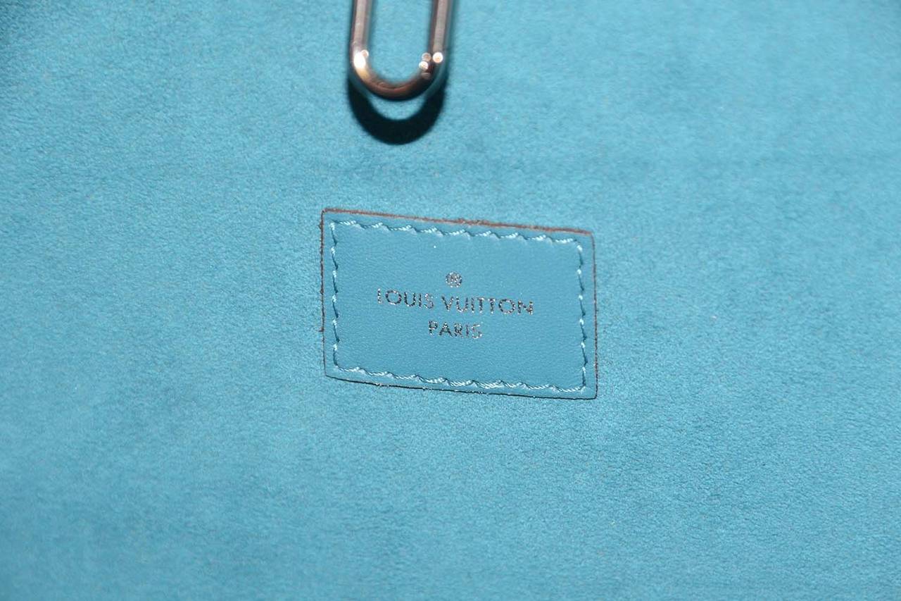 LOUIS VUITTON 2013 Teal Epi Leather Neverfull MM Tote Bag rt $2, 050 4