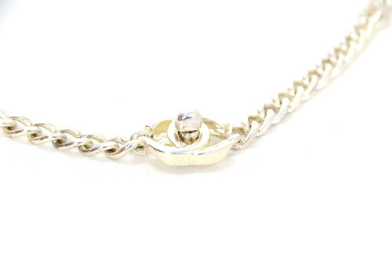 CHANEL Vintage 1996 Silvertone Chain Necklace w/CC Twist Lock Pendant