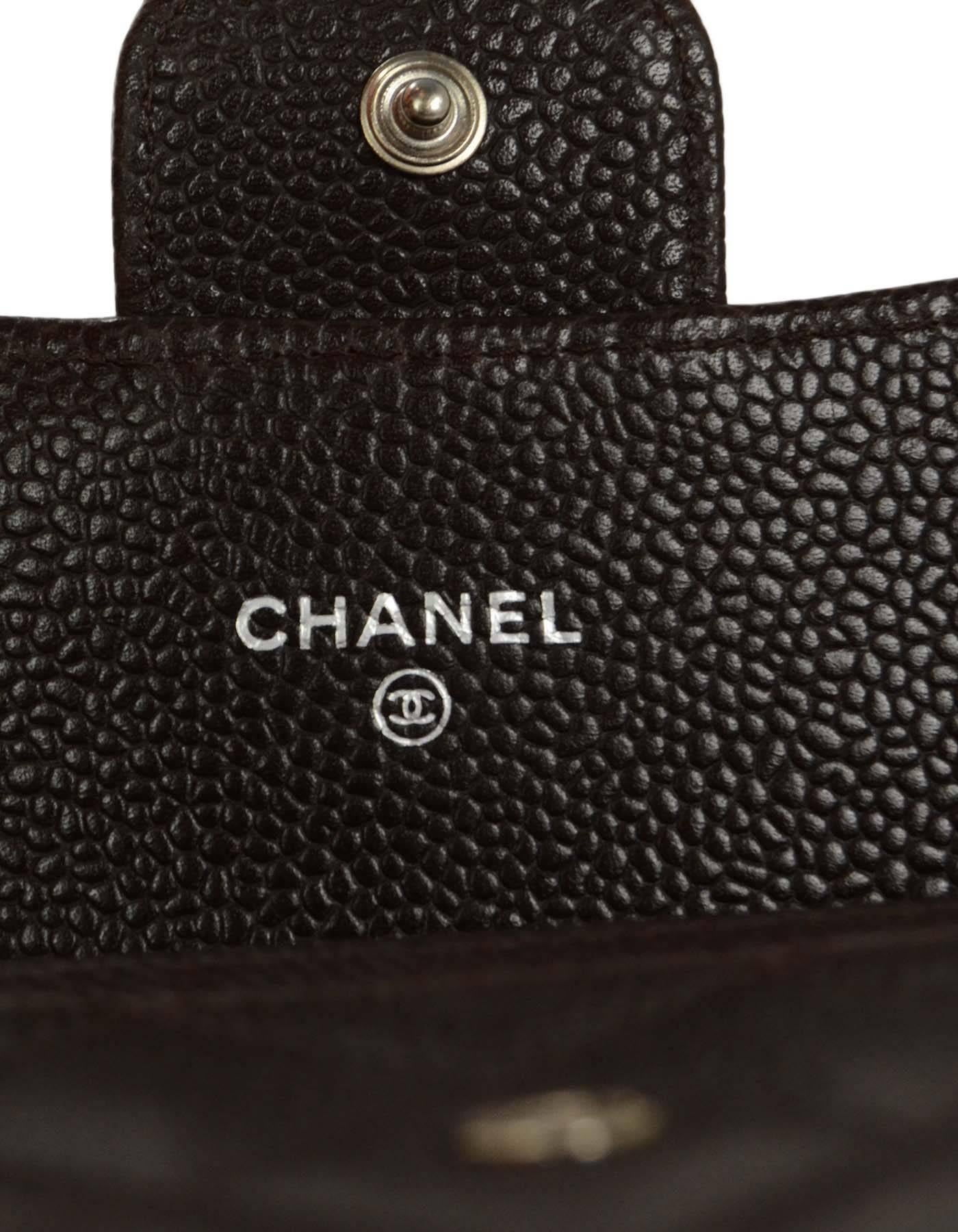 Chanel Brown Quilted Caviar Leather Flap Short Wallet SHW In New Condition In New York, NY
