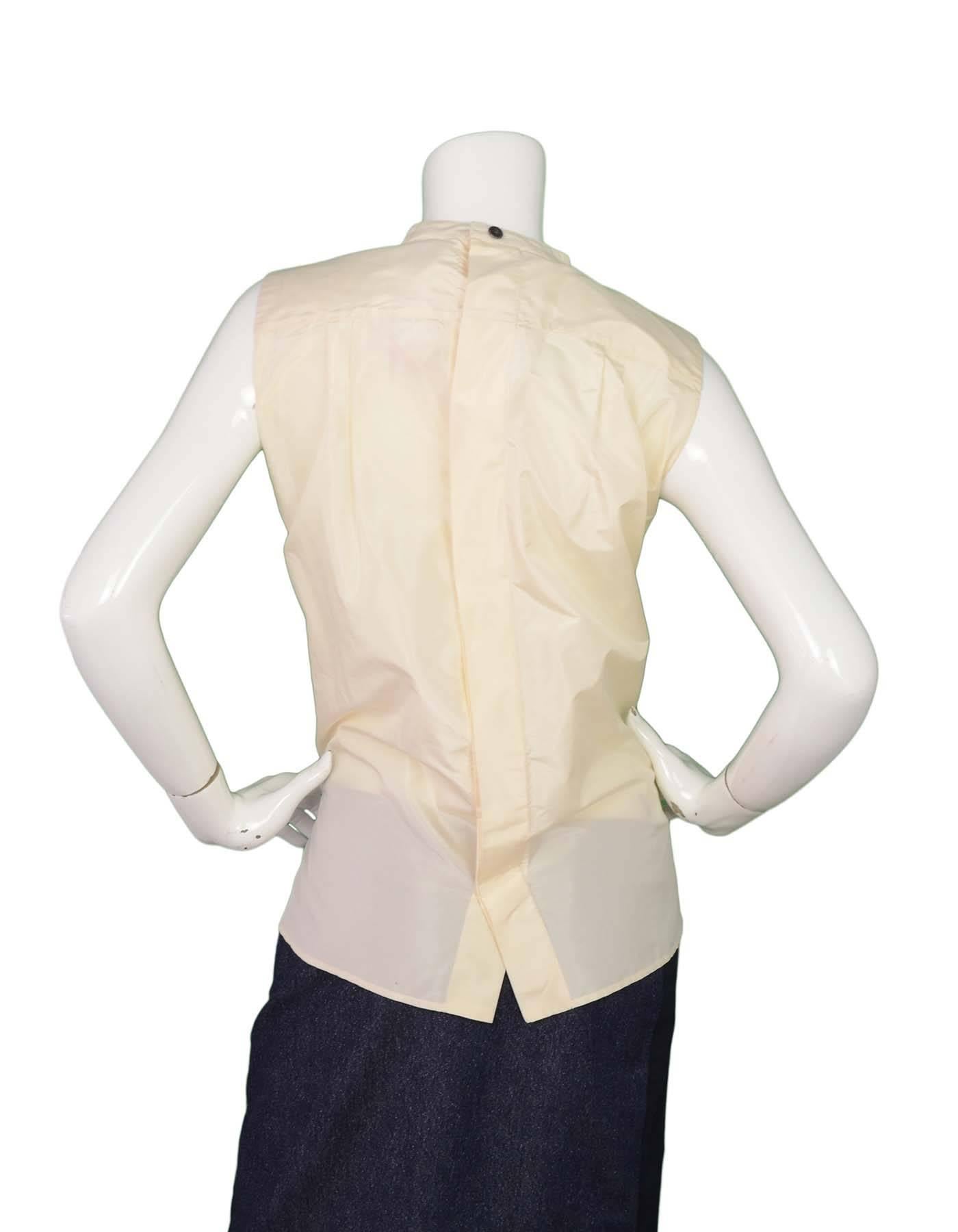 Chanel Ivory Silk Ruffled Sleeveless Top sz 42 In Excellent Condition In New York, NY