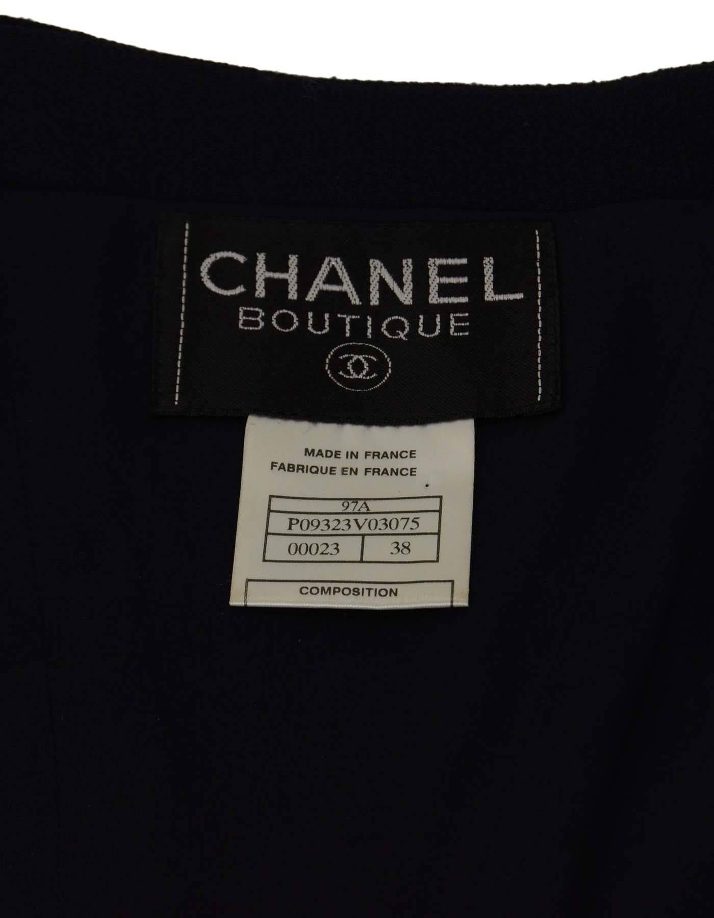 Chanel Vintage '97 Navy Wool Long Sleeve Dress sz 38 In Excellent Condition In New York, NY