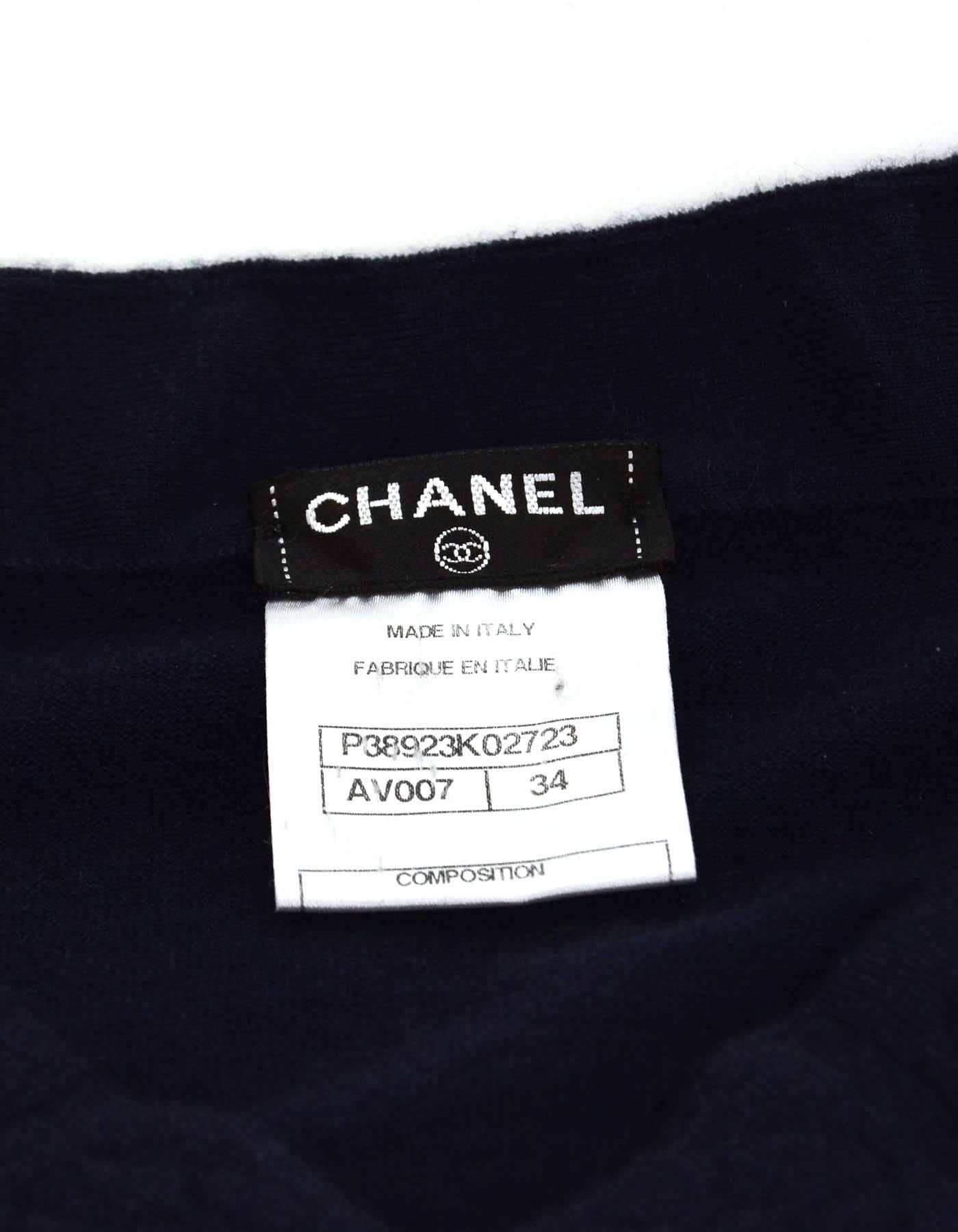 Chanel Navy Cashmere V-Neck Sweater sz 34 In Excellent Condition In New York, NY