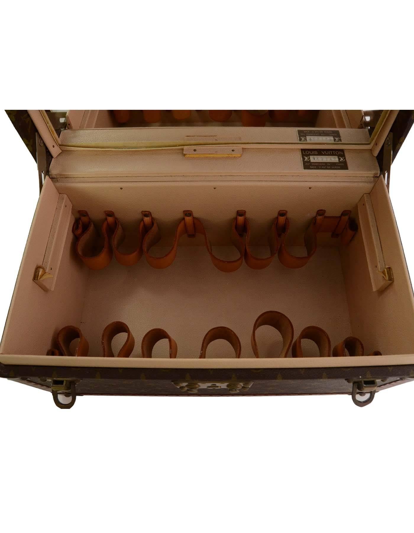 Women's or Men's Louis Vuitton Vintage Monogram Beauty/Travel Case BHW