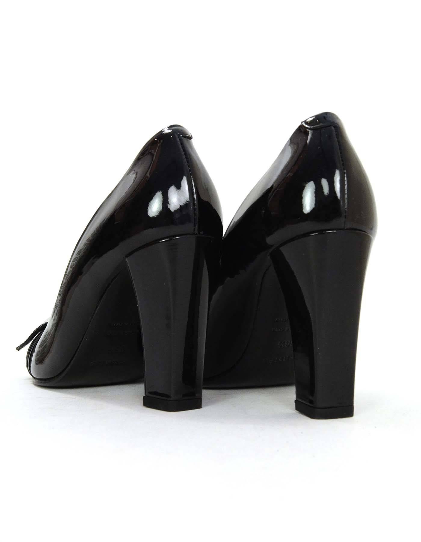 Hermes Black Patent Peep-Toe Pumps sz 36.5 In Excellent Condition In New York, NY