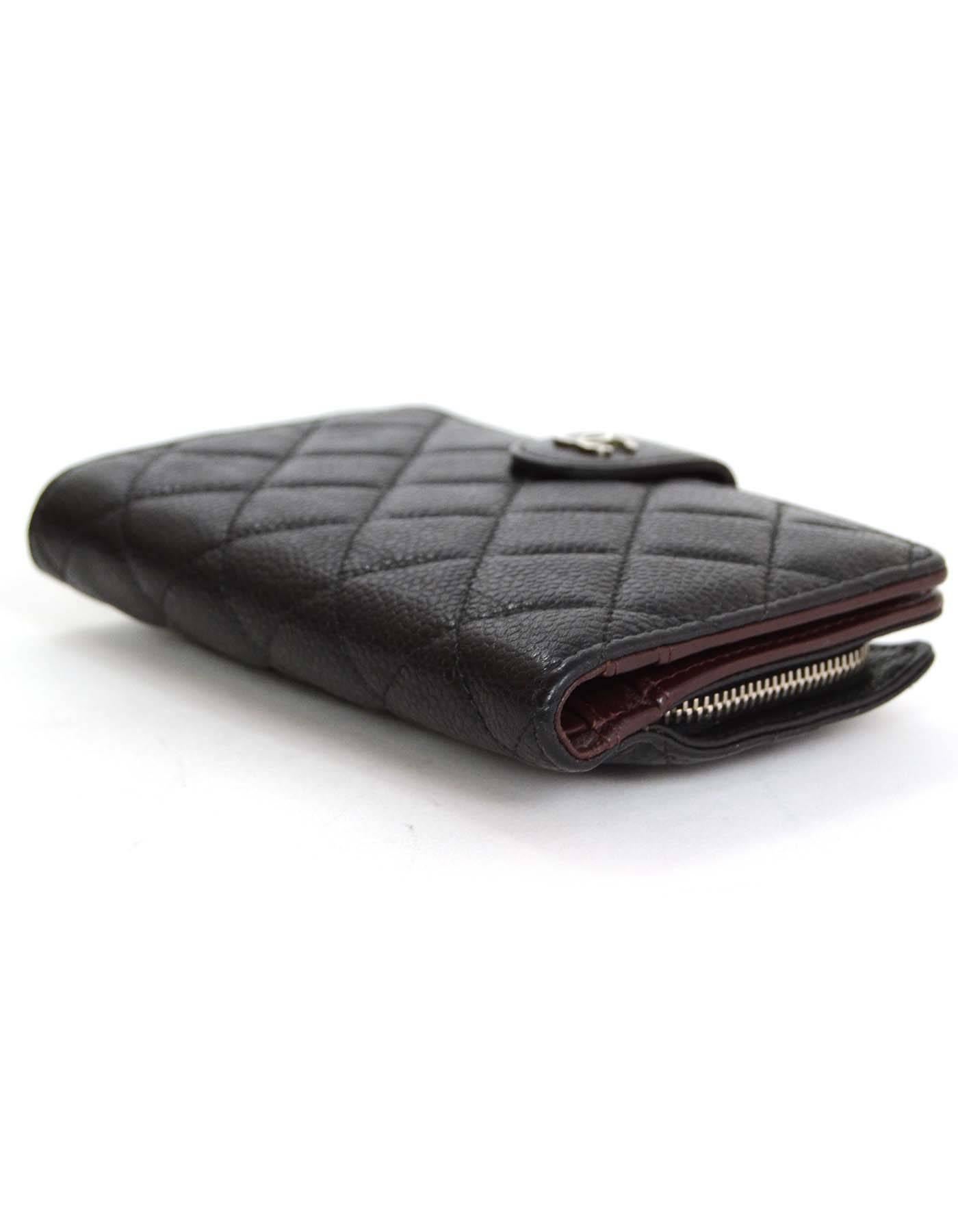 Chanel Black Caviar L-Zip Pocket Zip Wallet SHW In Excellent Condition In New York, NY