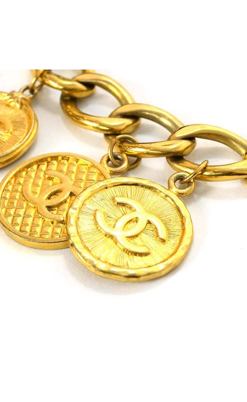  Chanel Vintage '89 Gold CC Charm Bracelet In Excellent Condition In New York, NY