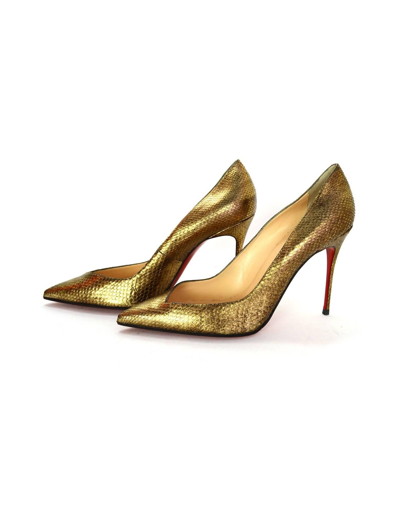 Christian Louboutin Antic Gold Python Completa 100 Pumps w/ Dustbag & Box sz 42 In Good Condition In New York, NY