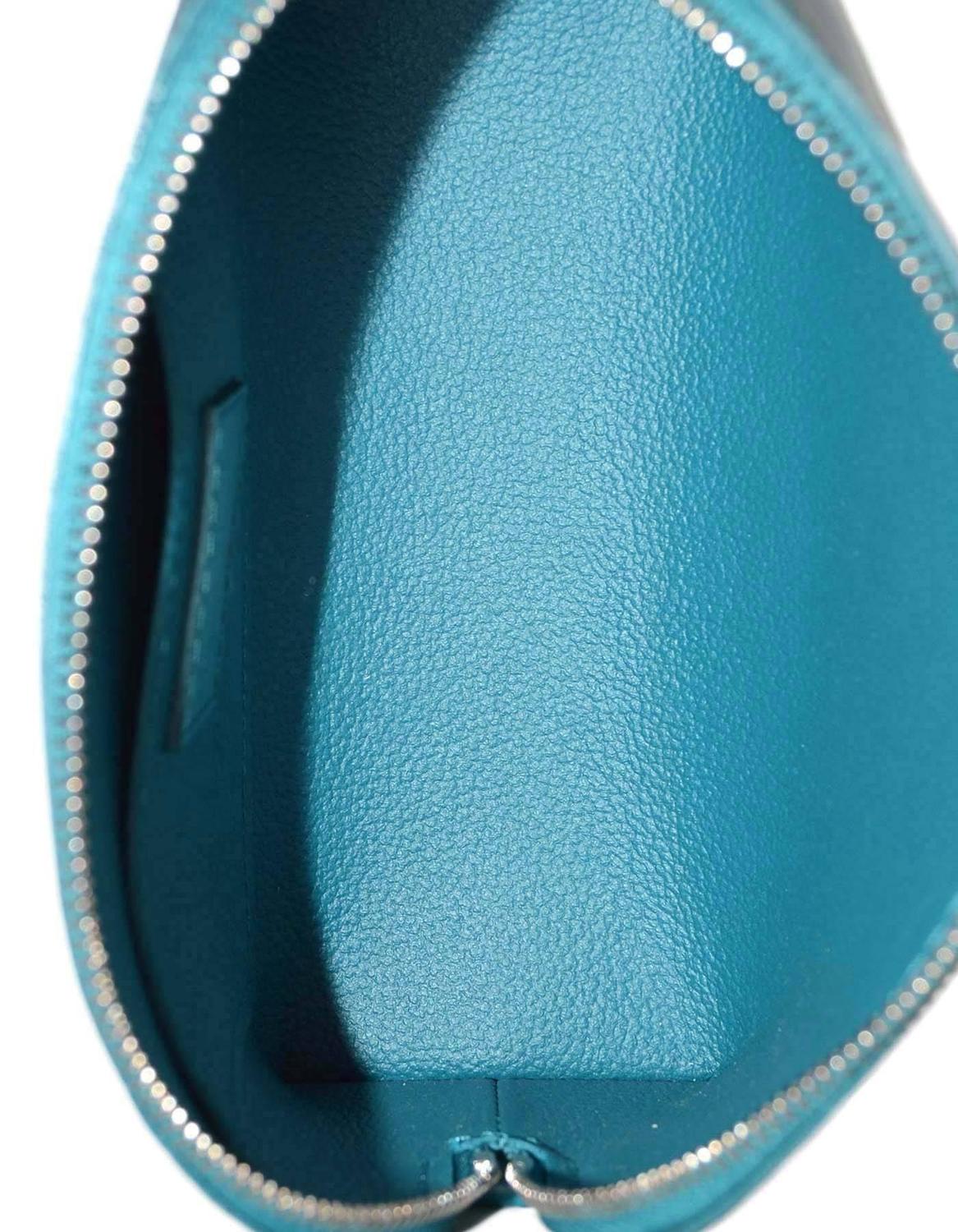 Louis Vuitton Cyan Epi Leather Cosmetic Pouch Clutch rt. $460 For Sale at 1stdibs