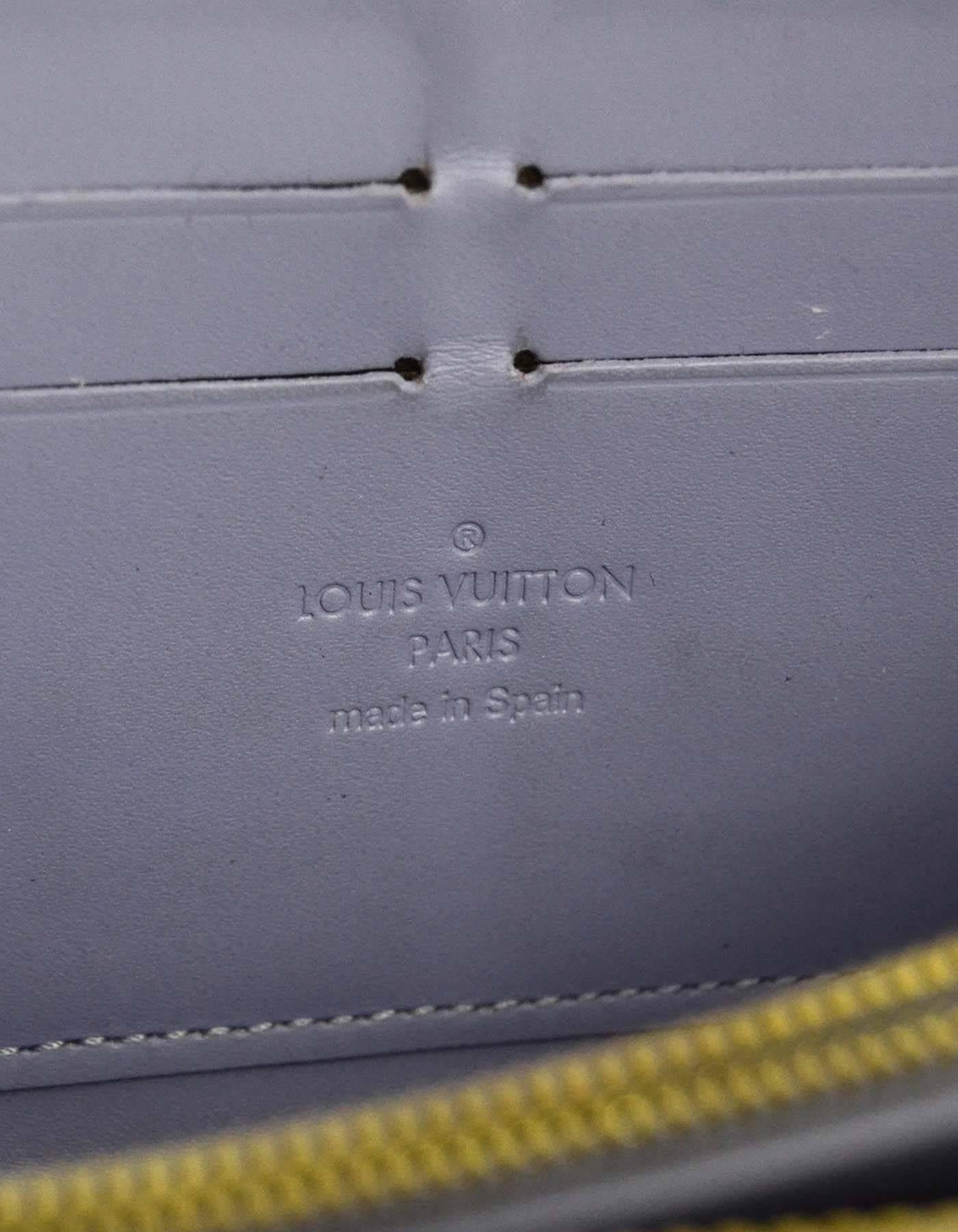 Louis Vuitton Lilac Vernis Monogram Zippy Wallet rt. $970 In Good Condition In New York, NY