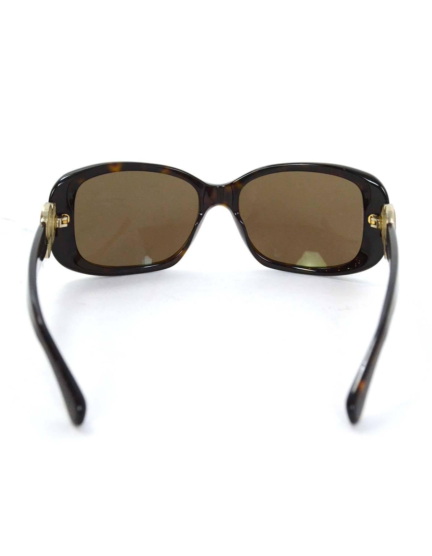 chanel collection bouton sunglasses