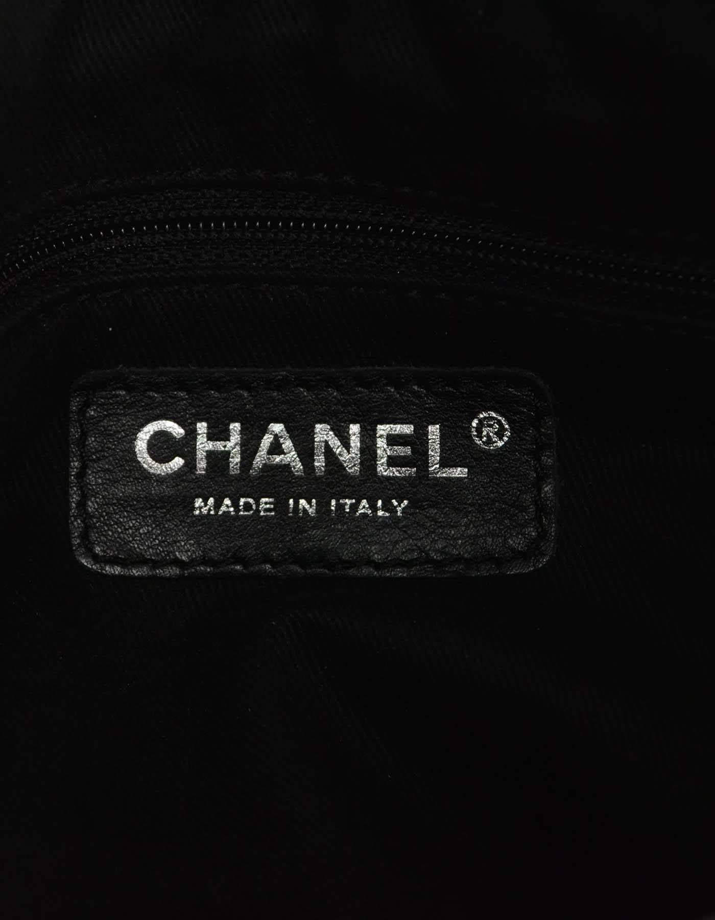 Chanel Black Leather CHANEL Shoulder Bag 4