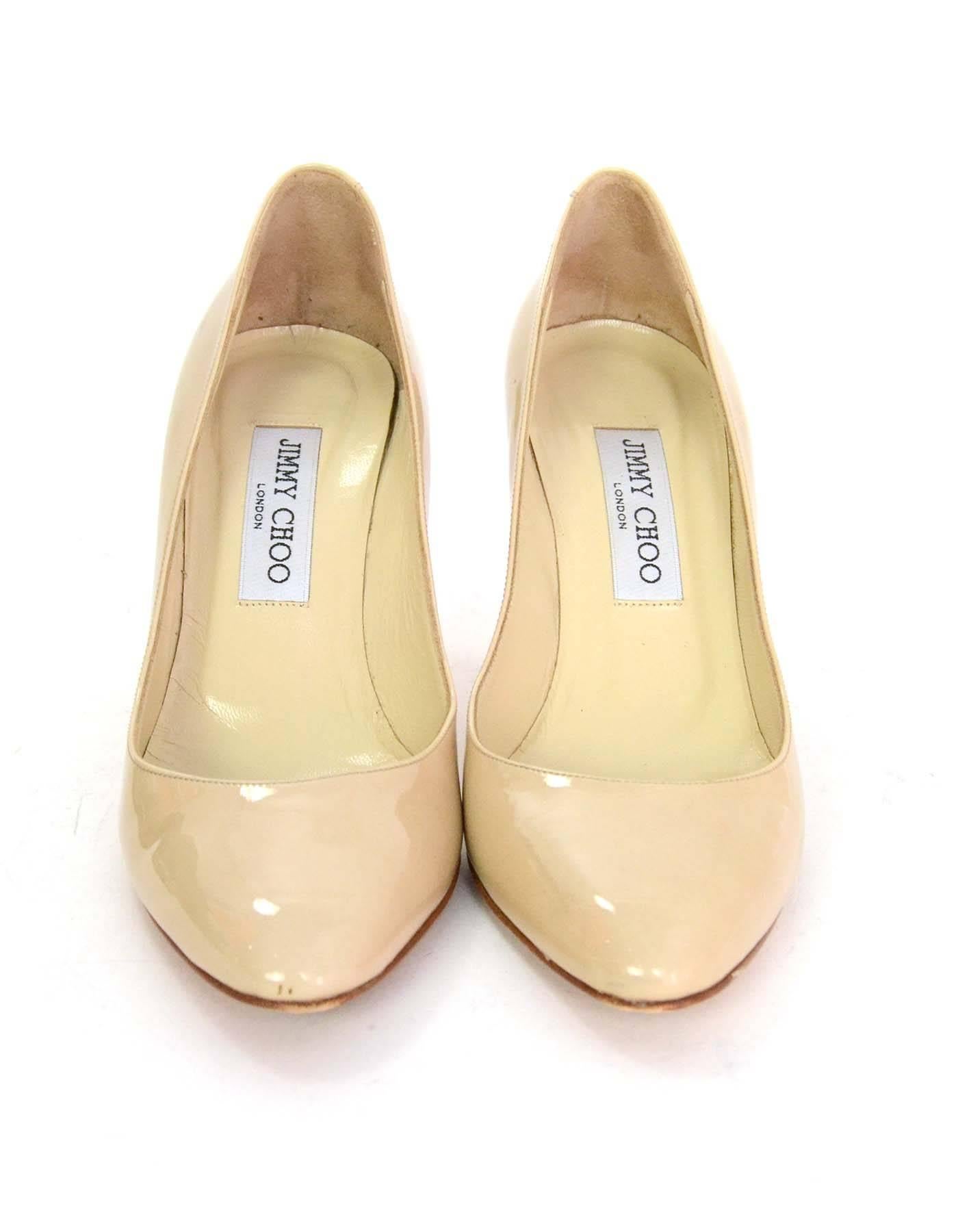 Jimmy Choo Nude Patent Leather Almond Toe Pumps sz 37.5 In Excellent Condition In New York, NY