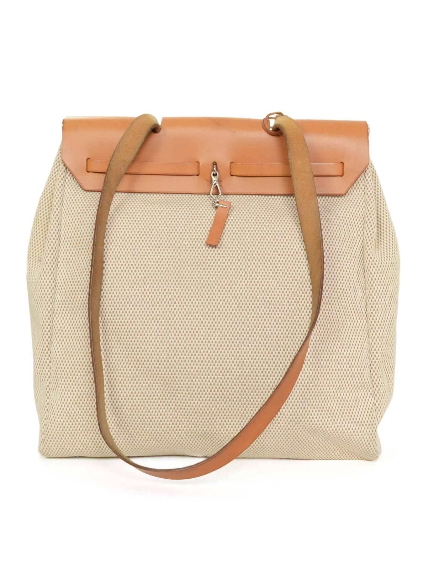 Hermes Tan and Beige Toile Two-in-One Herbag with Dusbag In Excellent Condition In New York, NY