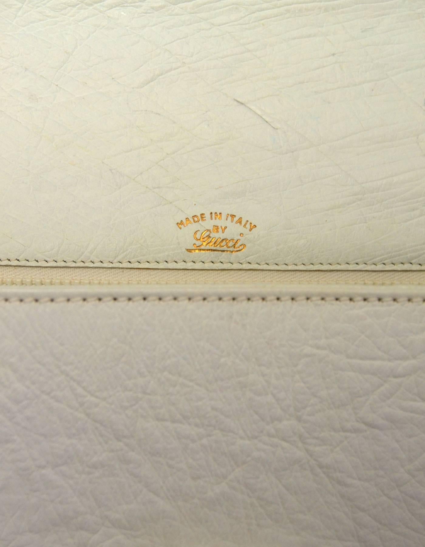 Gucci White 1960's Ostrich and Bakelite Handle Bag 1